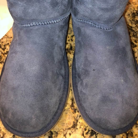 UGG boots great condition - Picture 3 of 4